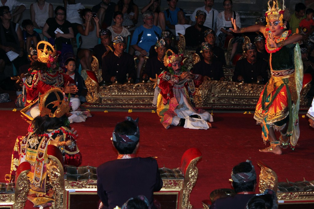 legong barong ubud