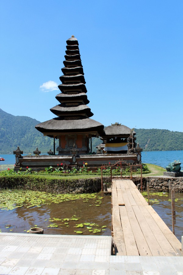 Temple Bedugul