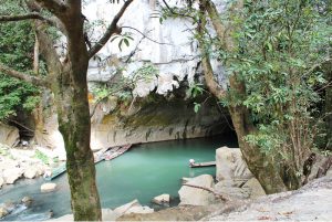 Grotte de Kong Lor