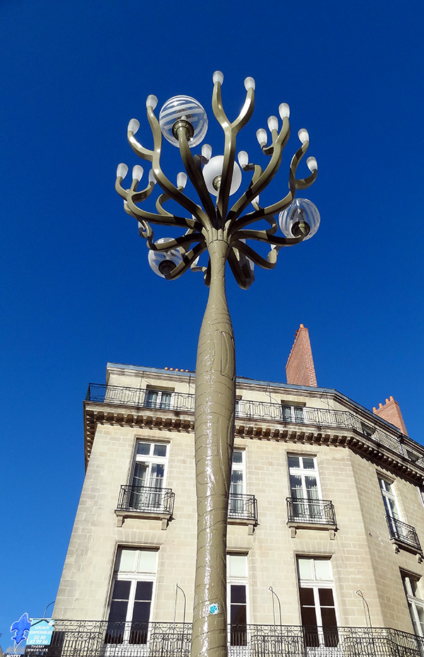 Lampadaire de la place Graslin