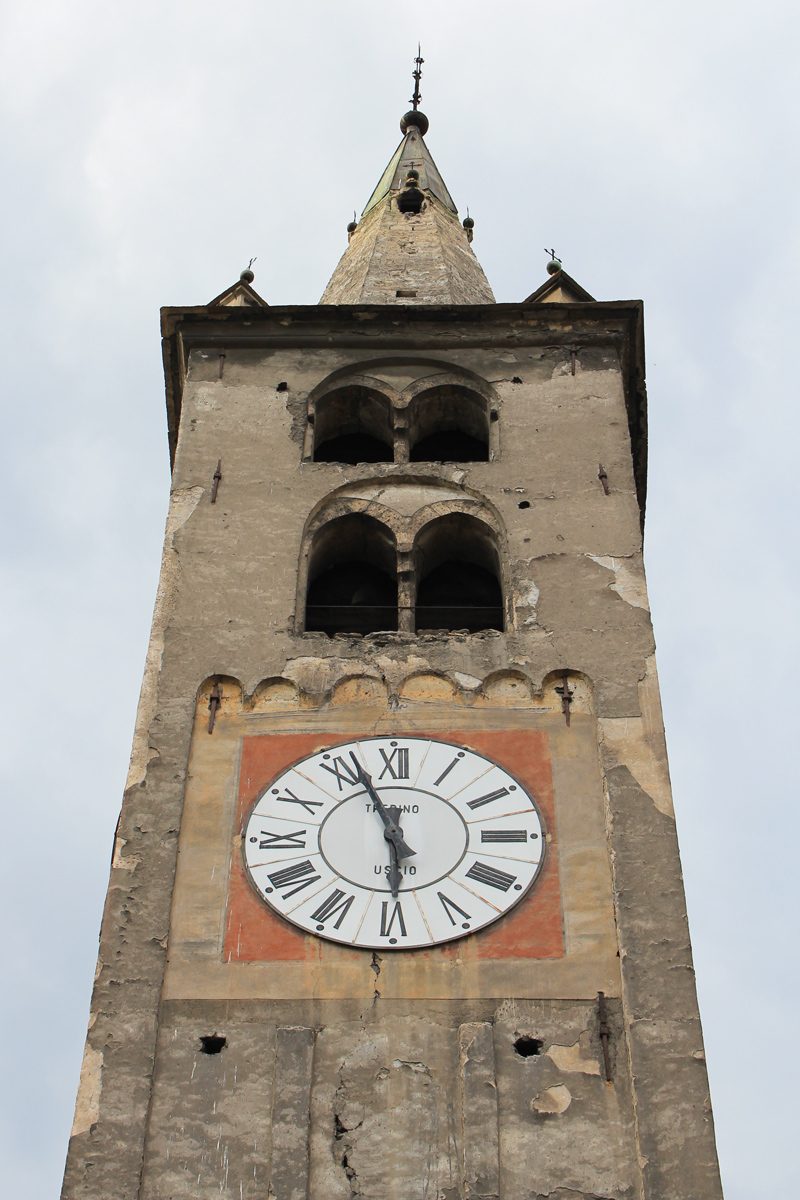 Aoste clocher église