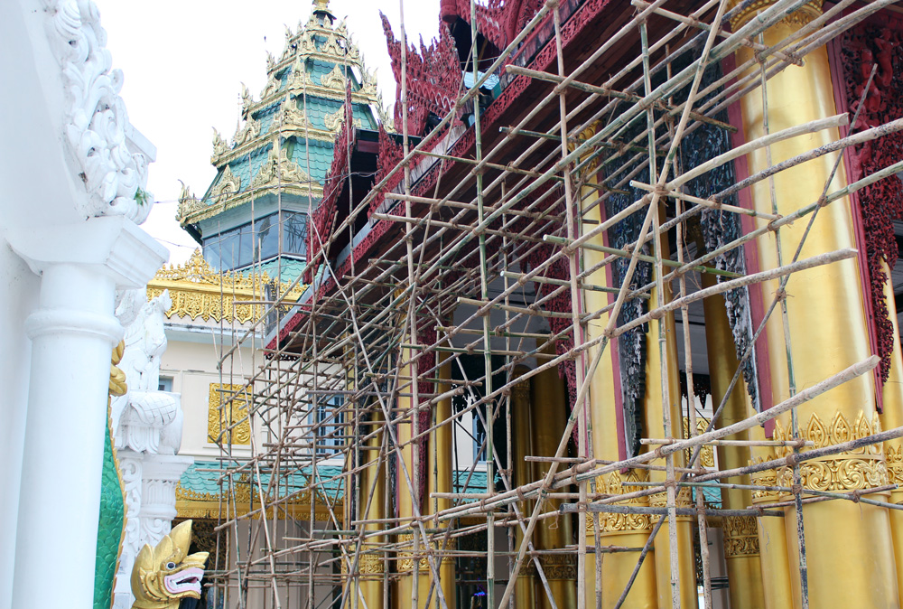 Echafaudages pagode Shwedagon